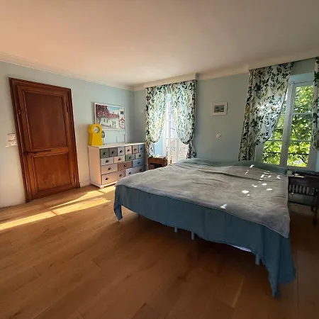 Holiday home Charming House With Pool And Private Forest